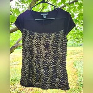 Frank Lyman Designs Black and Metallic Gold Ruched Women's US 10 Top Cap Sleeve